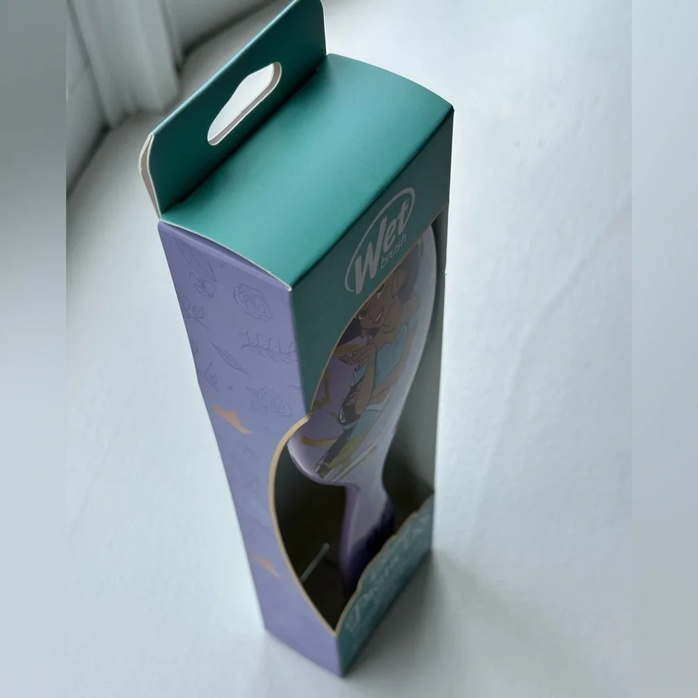 NEW Wet Brush Disney Princess Jasmine Original Detangler